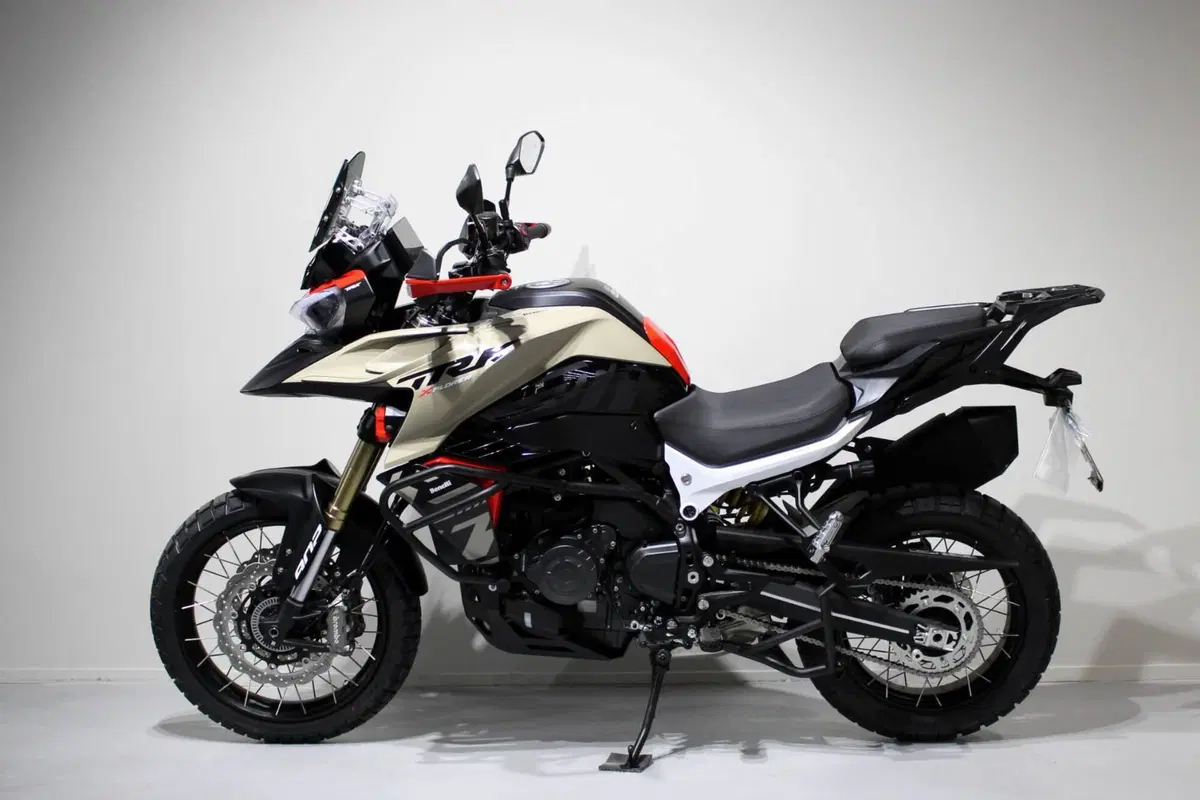Benelli TRK 902 Xplorer (2026) (4)