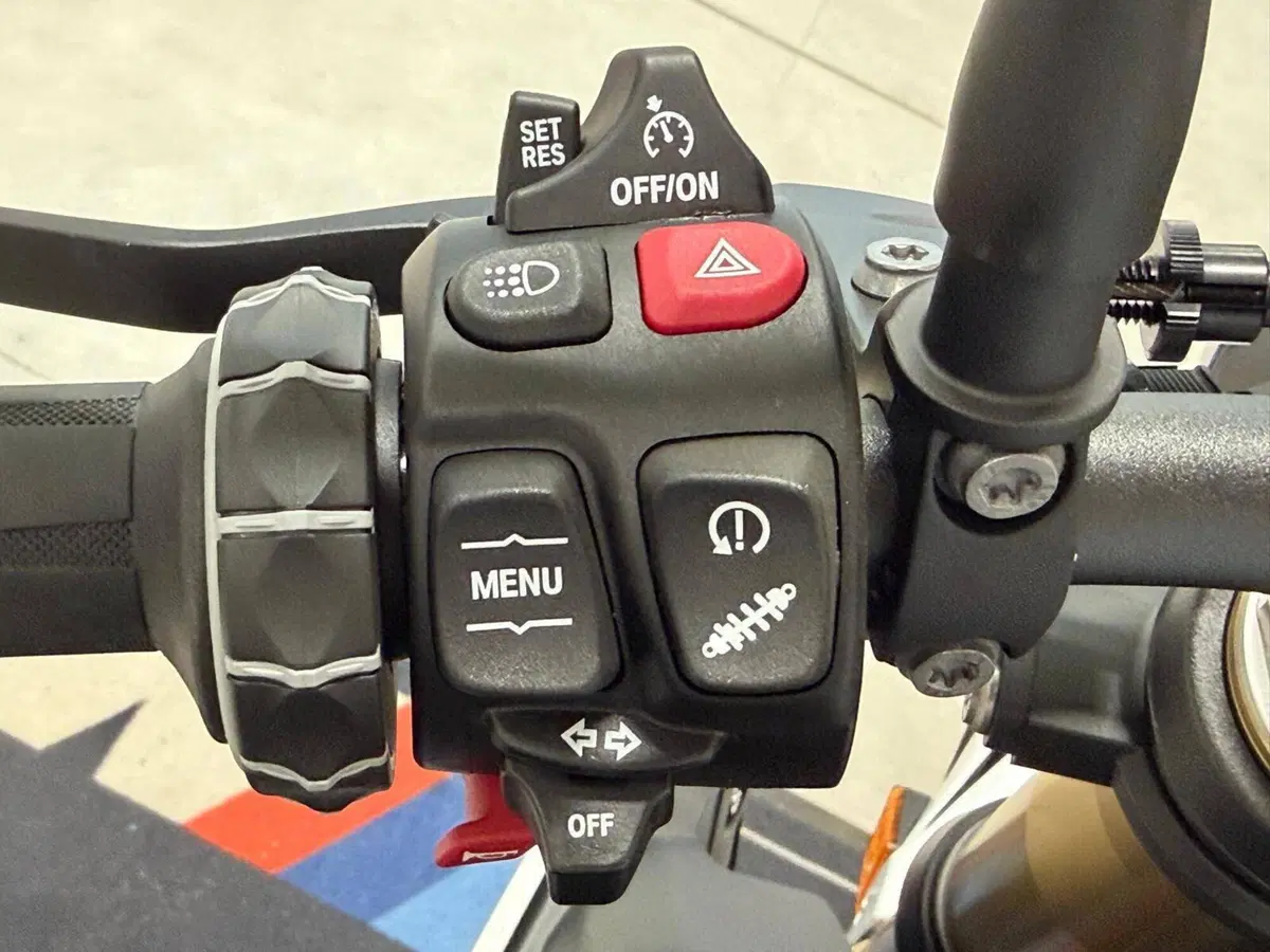 Bmw S 1000 R (2021 - 24) (9)