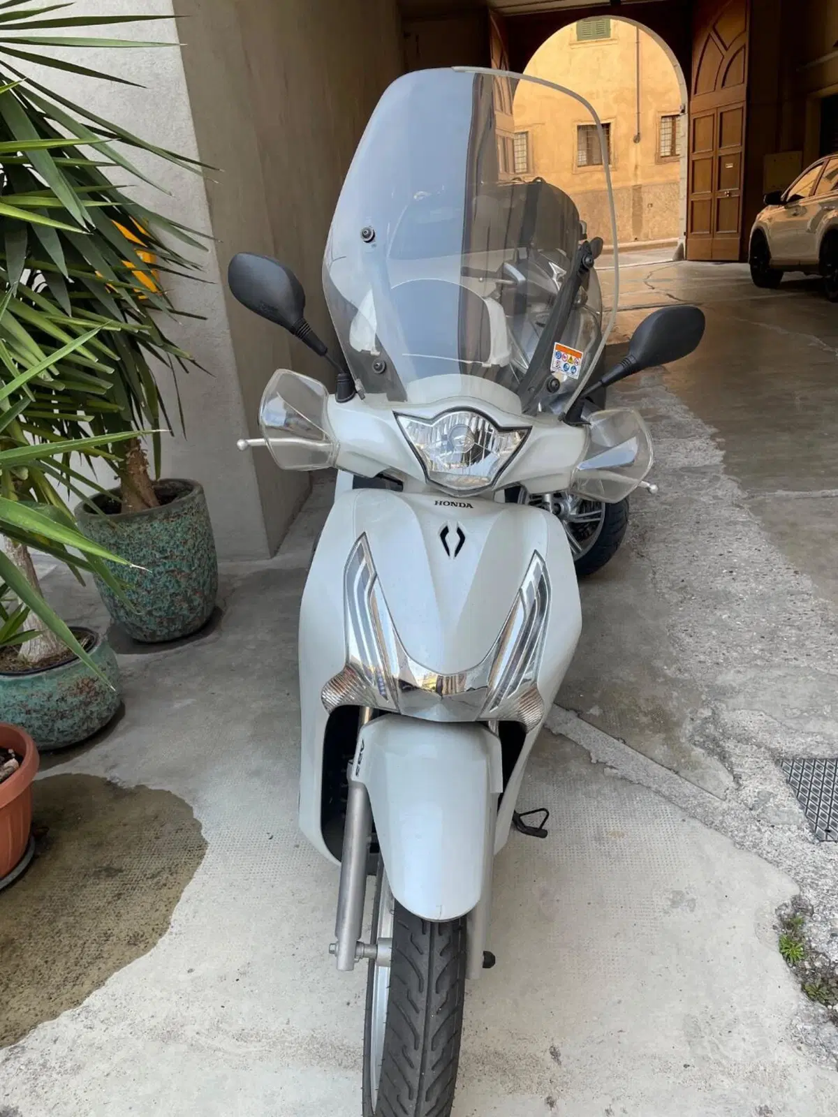 Honda SH 150i ABS (2013 - 16) (2)