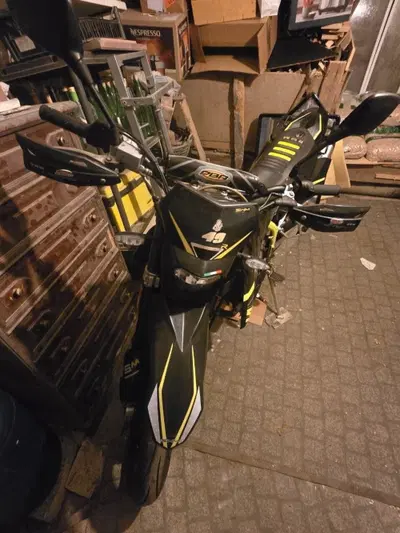 Swm SM 125 R (2022 - 24) usata