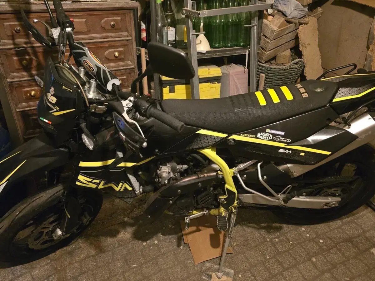 Swm SM 125 R (2022 - 24) (3)