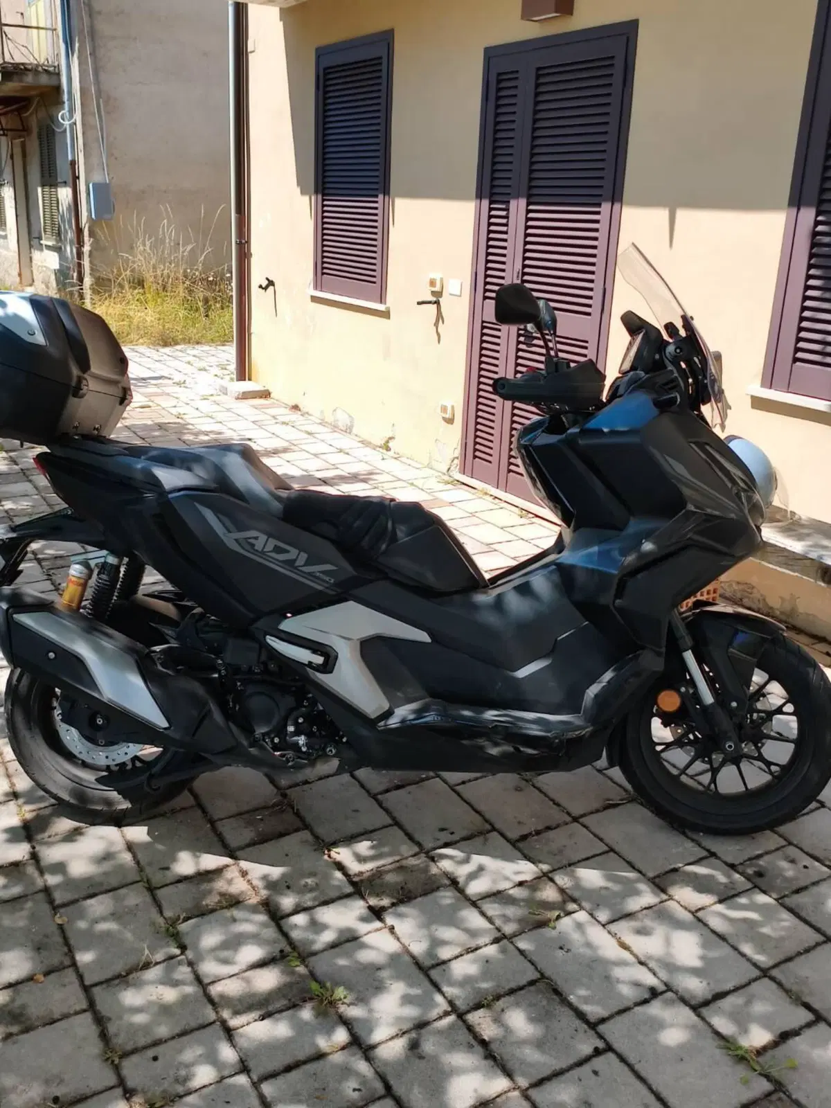 Honda ADV 350 Special Edition (2025 - 26) (2)