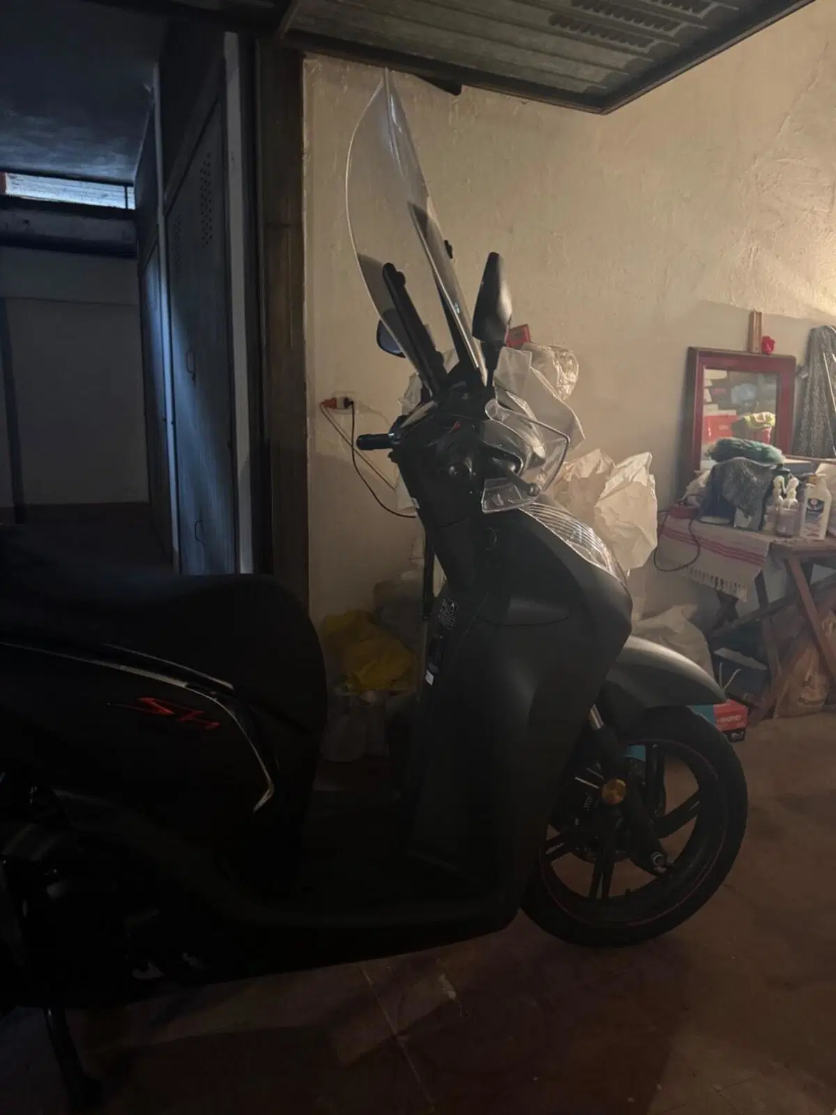 Honda SH 300 i Sport ABS (2018 - 20) (5)