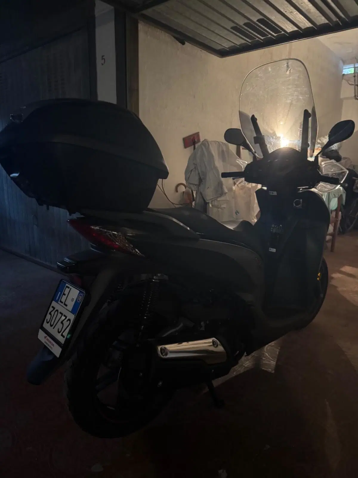 Honda SH 300 i Sport ABS (2018 - 20) (6)