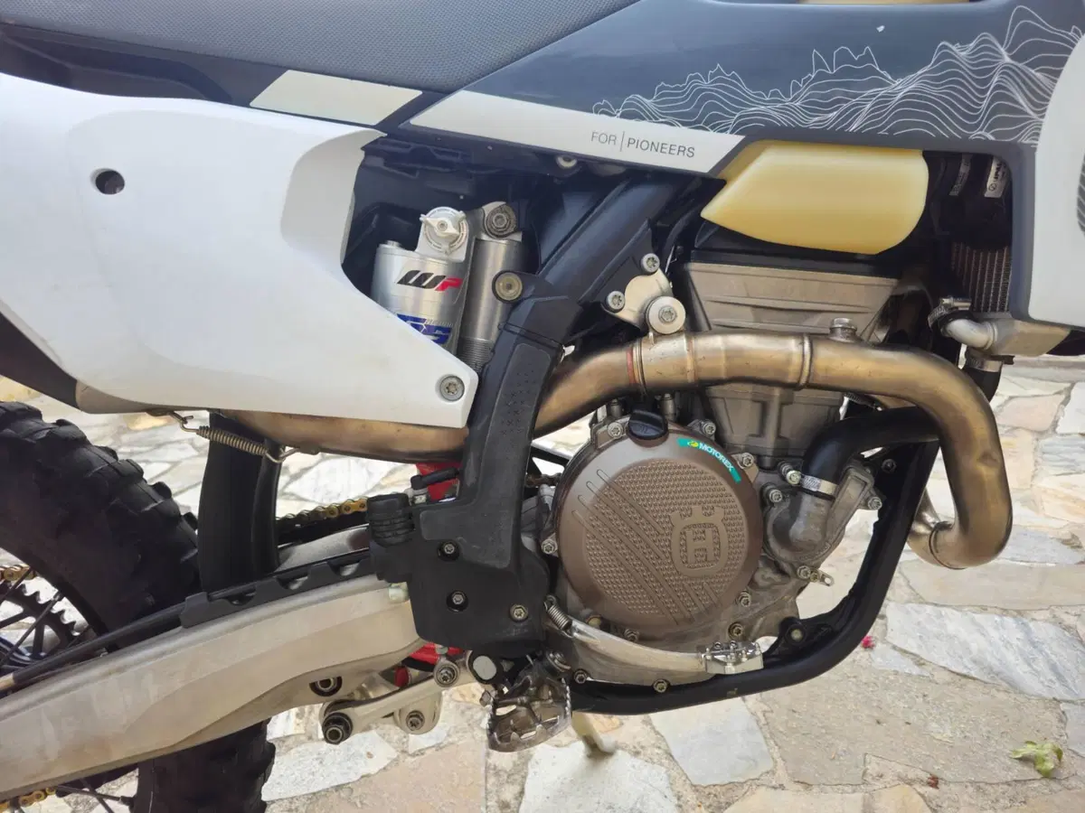 Husqvarna FE 350 Pro (2024) (4)
