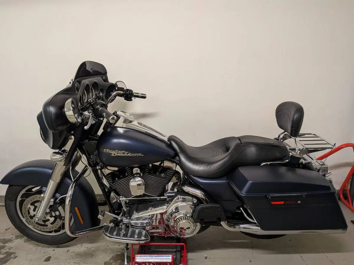 Harley-Davidson 1584 Street Glide (2007) - FLHX (3)