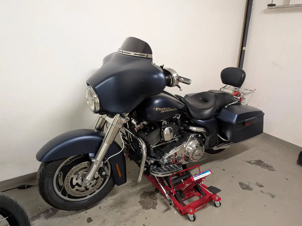 Harley-Davidson 1584 Street Glide (2007) - FLHX (4)