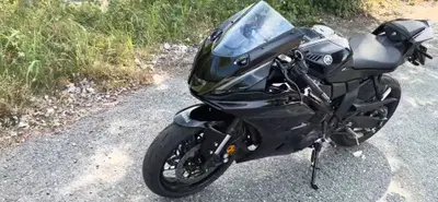 Yamaha YZF R7 (2026) usata