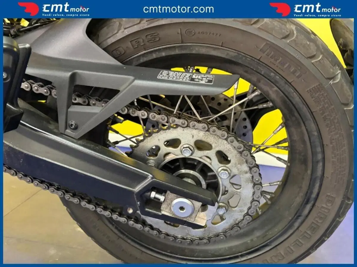 Moto Morini SEIEMMEZZO SCR (2022 - 26) (6)