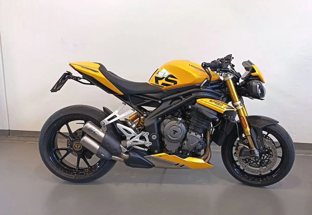 Triumph Speed Triple 1200 RS (2021 - 24) (4)