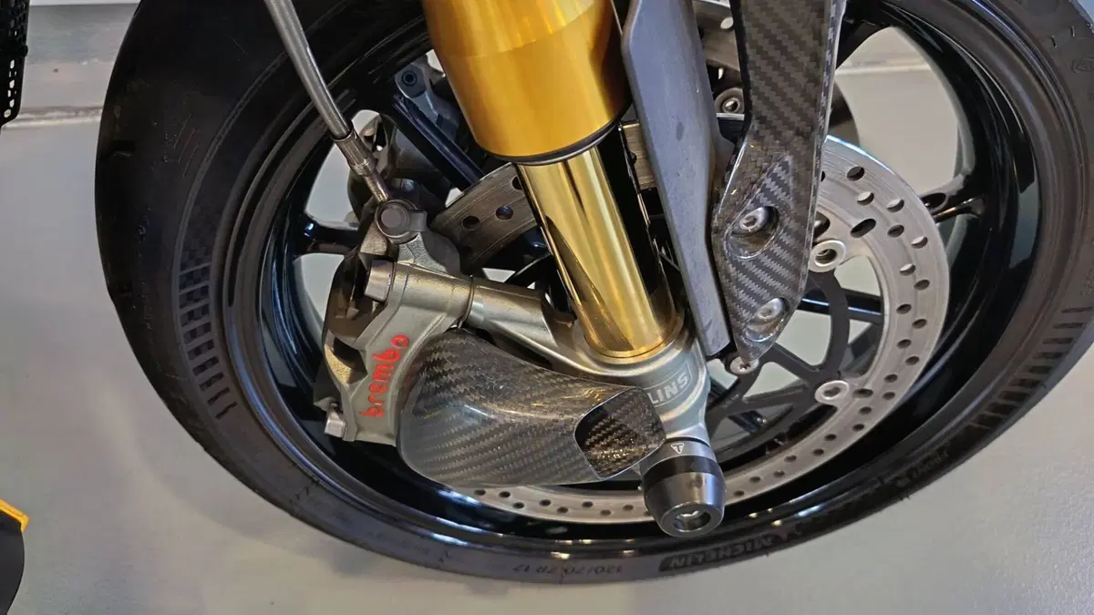 Triumph Speed Triple 1200 RS (2021 - 24) (6)