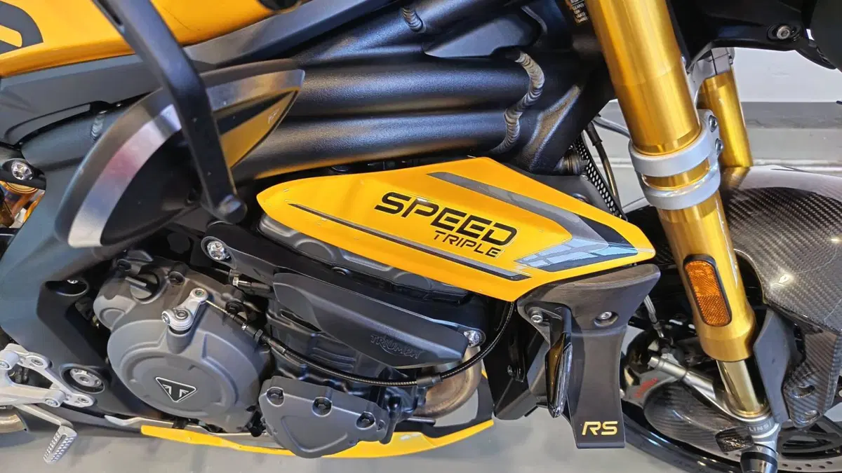Triumph Speed Triple 1200 RS (2021 - 24) (7)