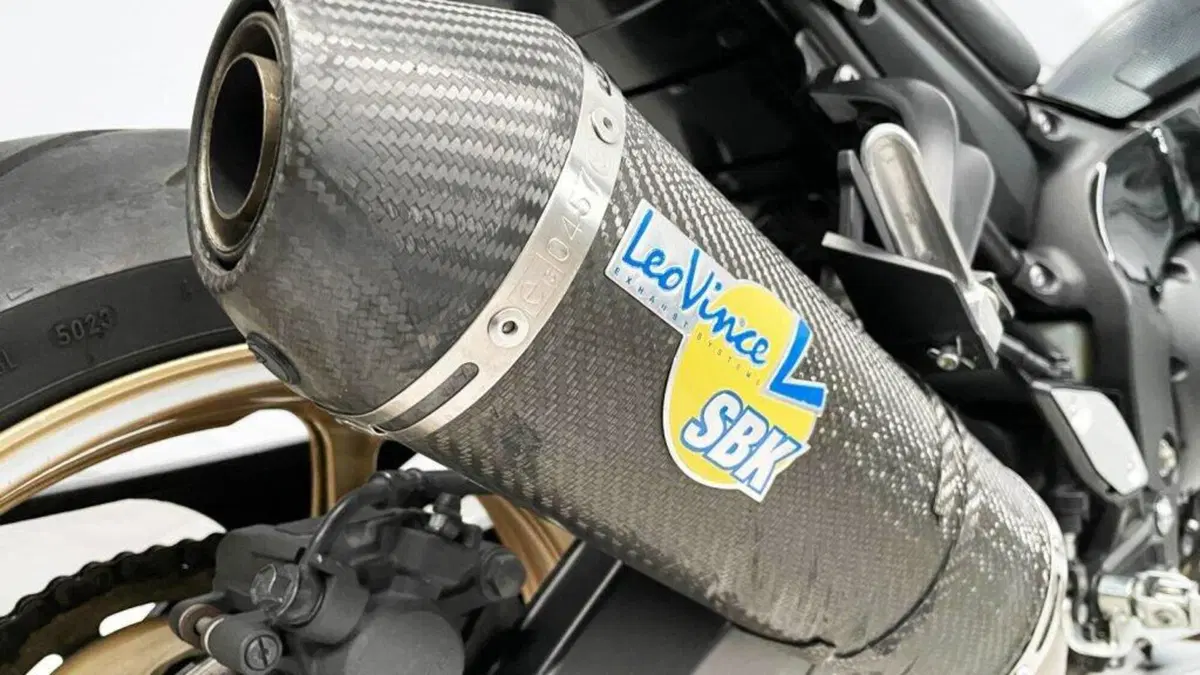 Yamaha FZ8 (2010 - 12) (16)