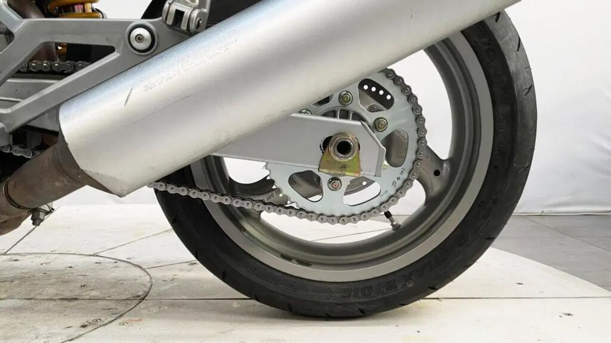 Ducati Monster 620 I.E. Dark (2002) (5)