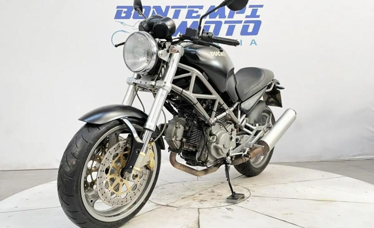 Ducati Monster 620 I.E. Dark (2002) (15)