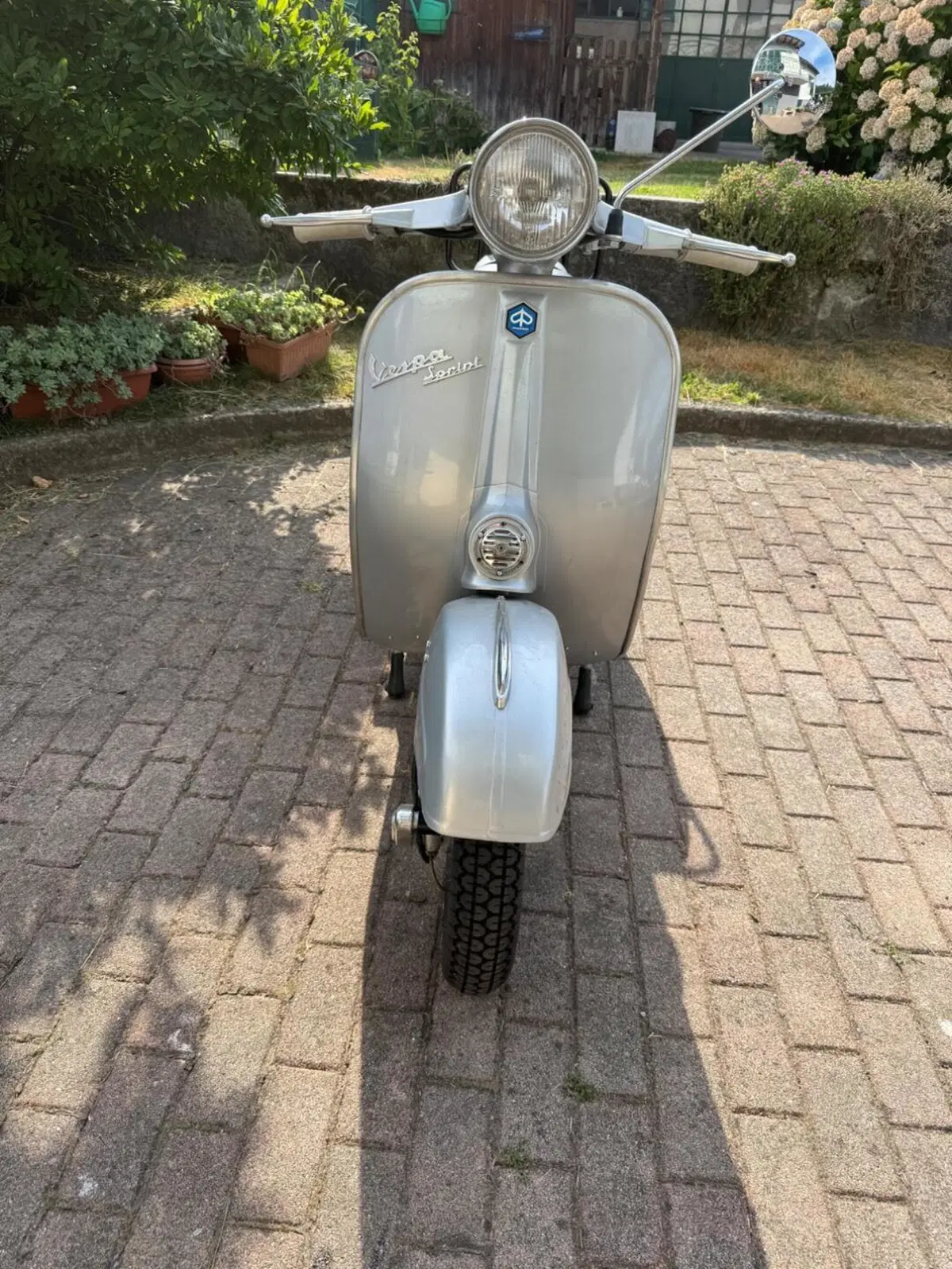 Piaggio Vespa 150  Sprint Veloce (3)