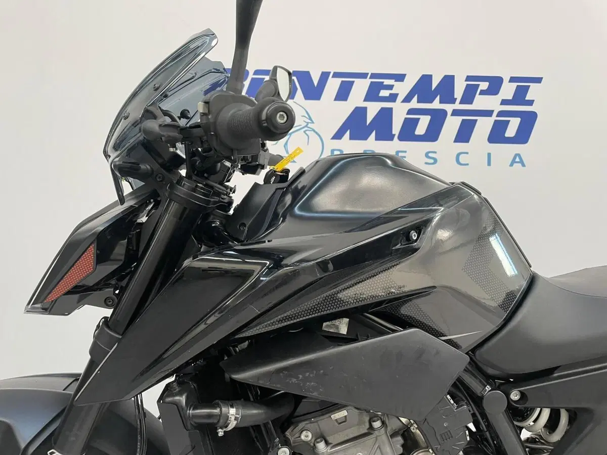 KTM 890 Duke (2021 - 23) (5)