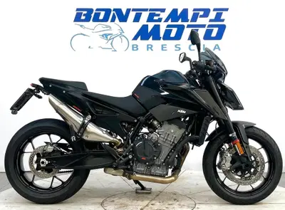 KTM 890 Duke (2021 - 23) usata