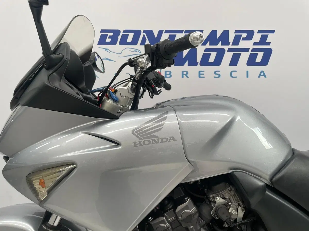 Honda CBF 600 (2004 - 06) (4)