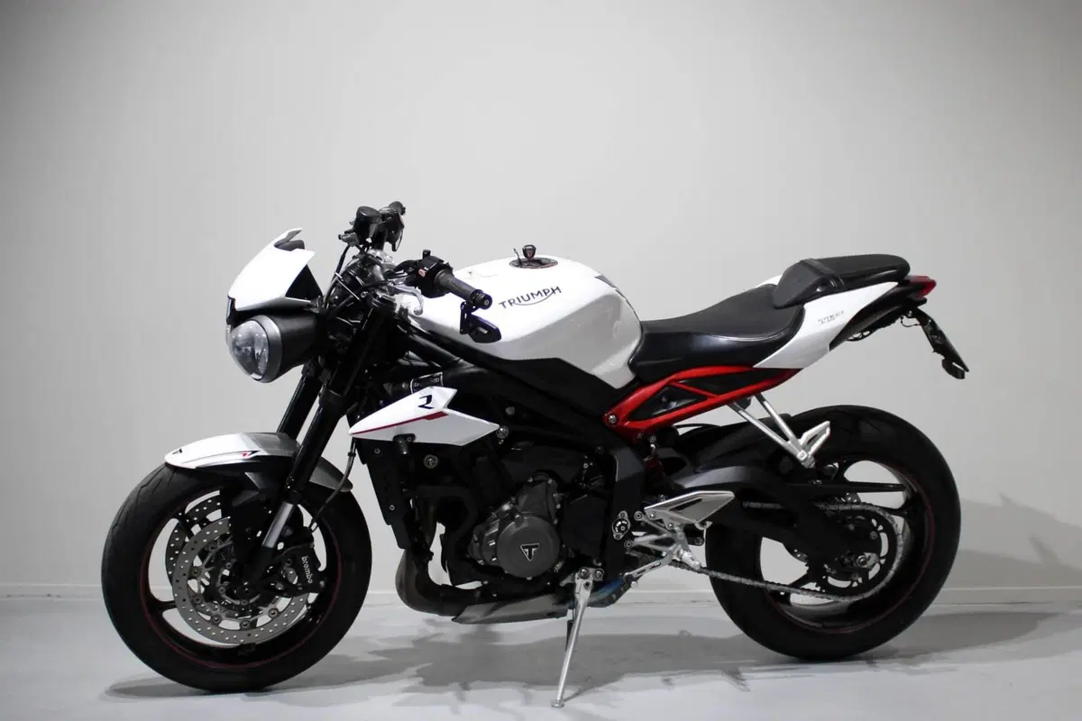 Triumph Street Triple R (2017 - 20) (3)