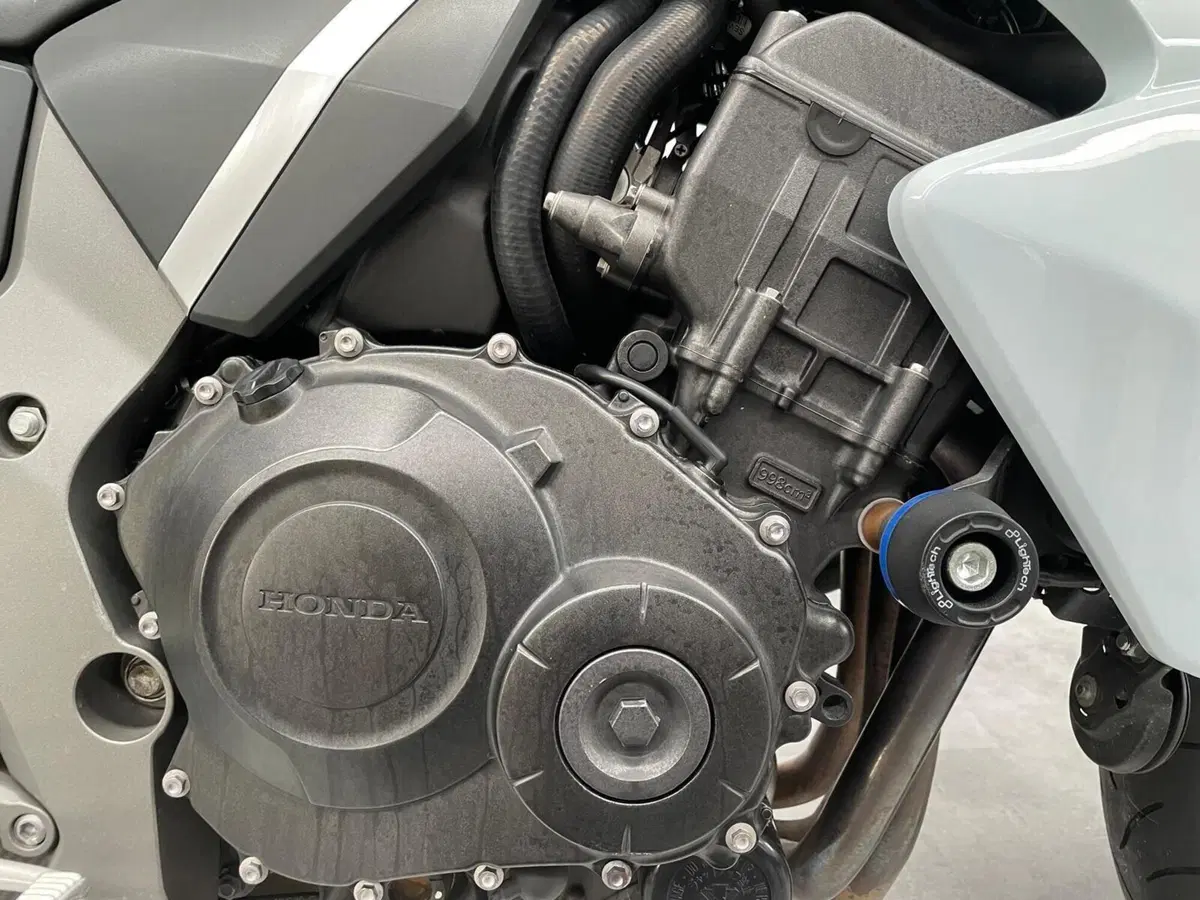 Honda CB 1000 R (2008 - 10) (7)