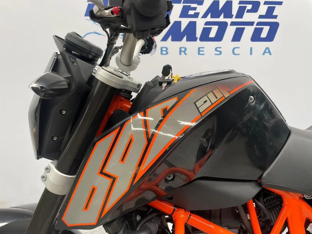 KTM 690 Duke (2012 - 16) (4)