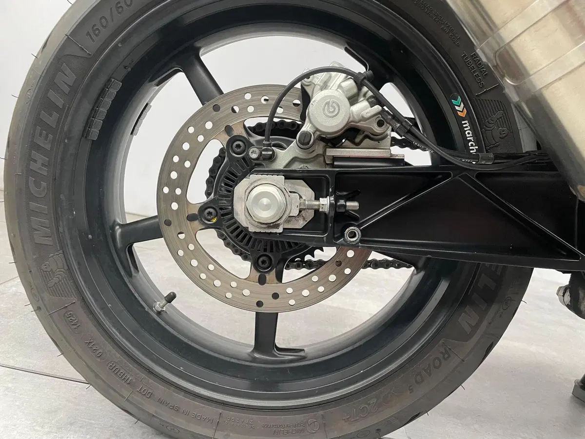 KTM 690 Duke (2012 - 16) (15)