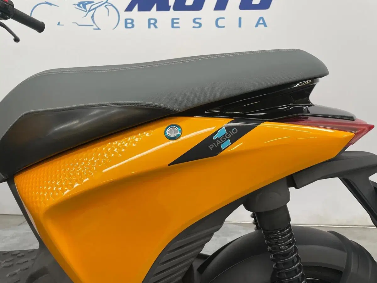 Piaggio 1 Active (2022 - 26) (7)
