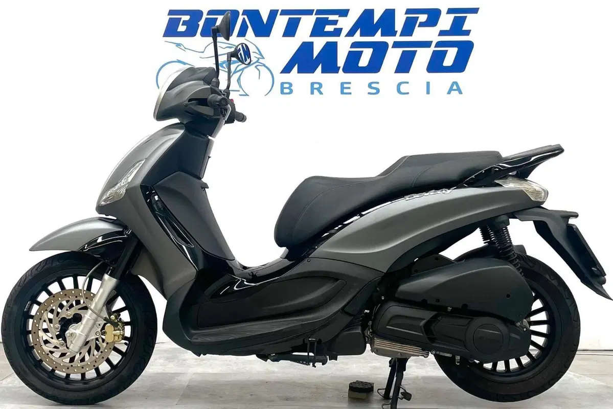 Piaggio Beverly 300 i.e. (2010 - 16) (2)