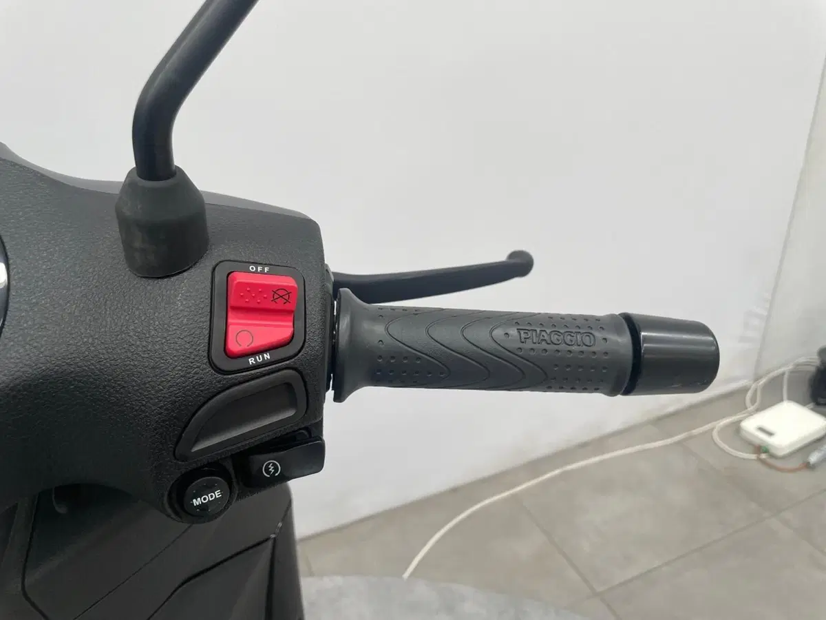 Piaggio Beverly 300 i.e. (2010 - 16) (6)