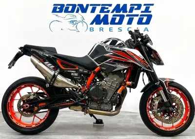 KTM 890 Duke R (2021) usata