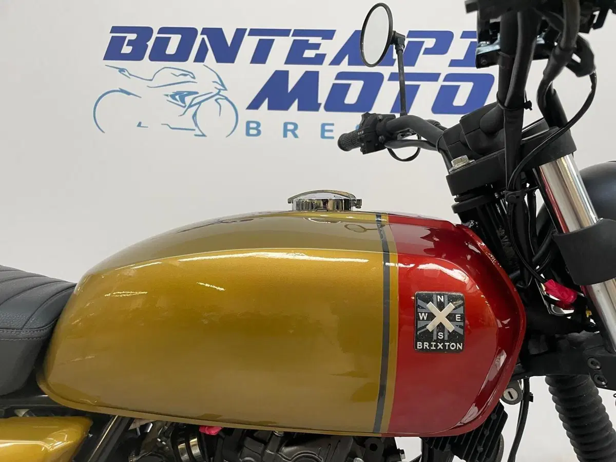 Brixton Motorcycles Cromwell 250 (2021 - 25) (12)