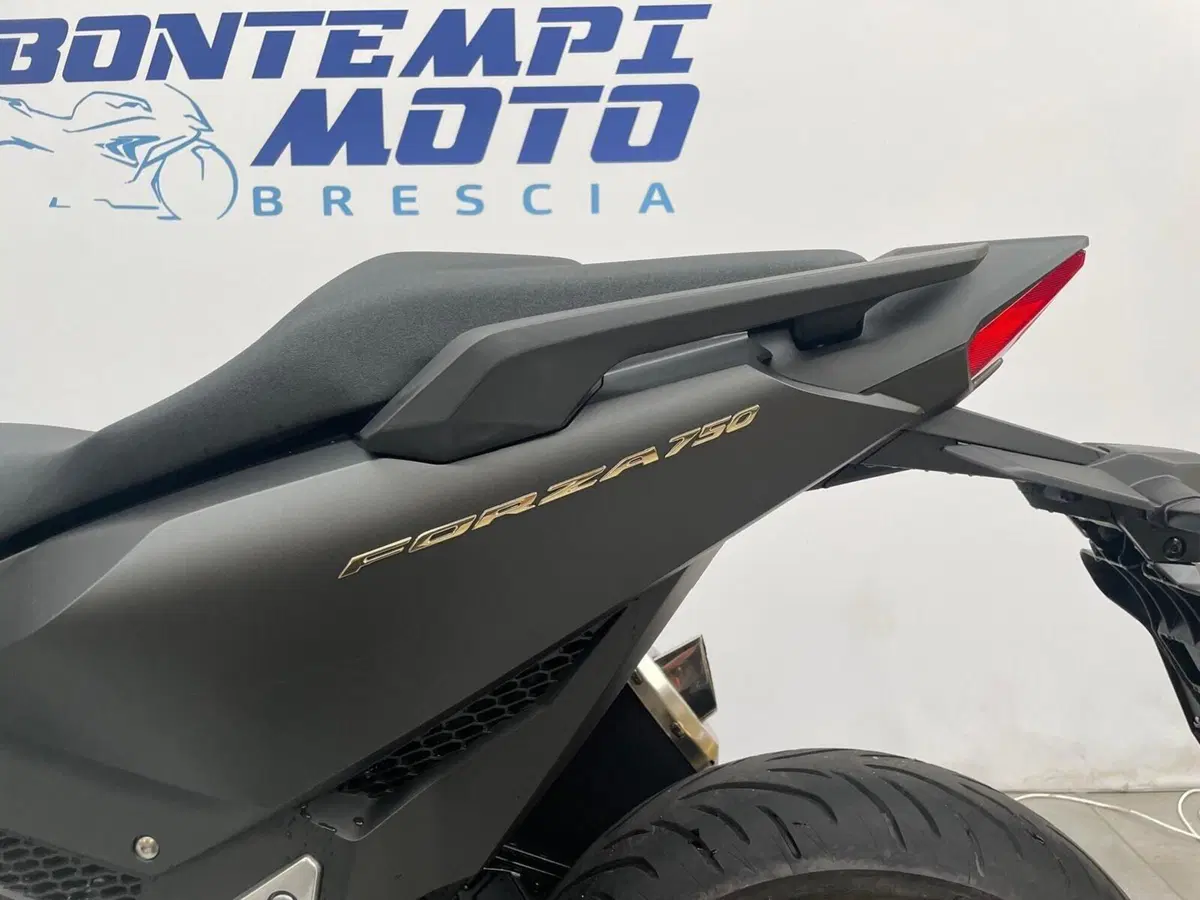 Honda Forza 750 DCT Special Edition (2024) (16)