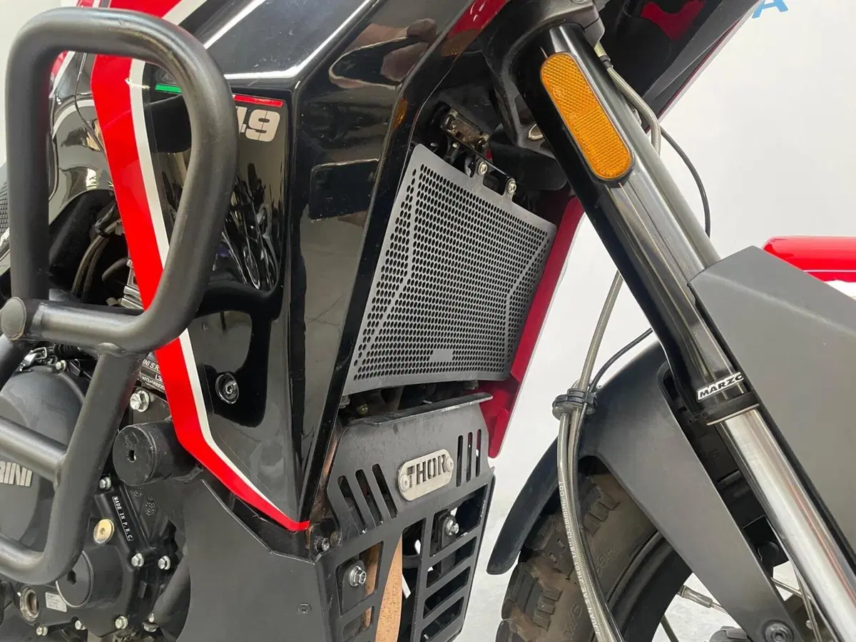 Moto Morini X-Cape 650 (2021 - 26) (14)