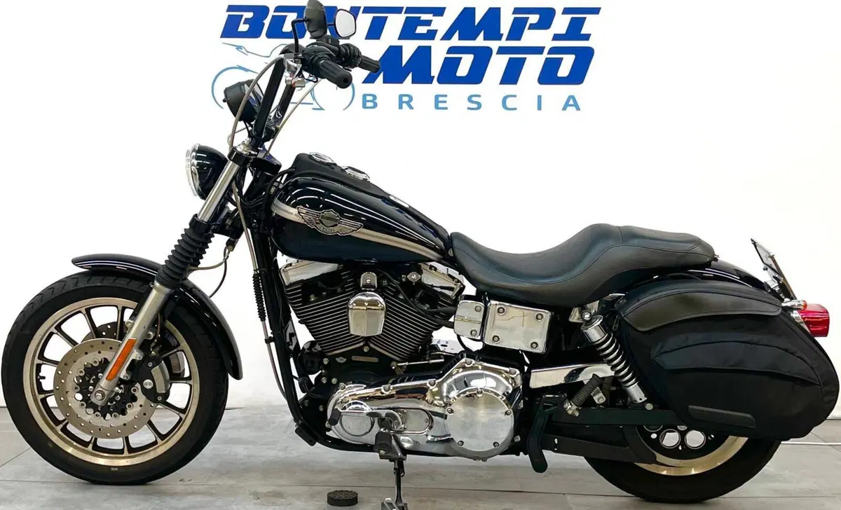 Harley-Davidson 1450 Super Glide T-Sport (2001 - 03) - FXDXT (2)