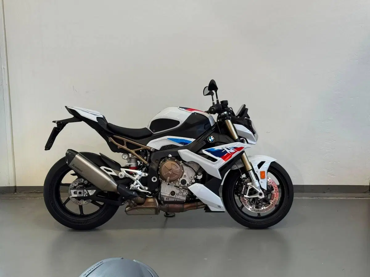 Bmw S 1000 R (2021 - 24) (4)
