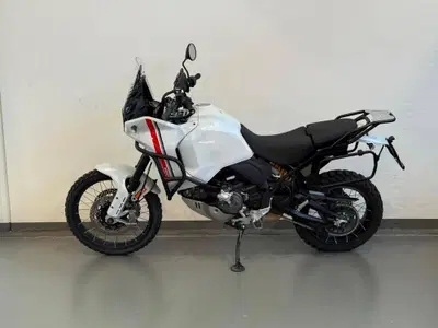 Ducati DesertX (2022 - 25) usata