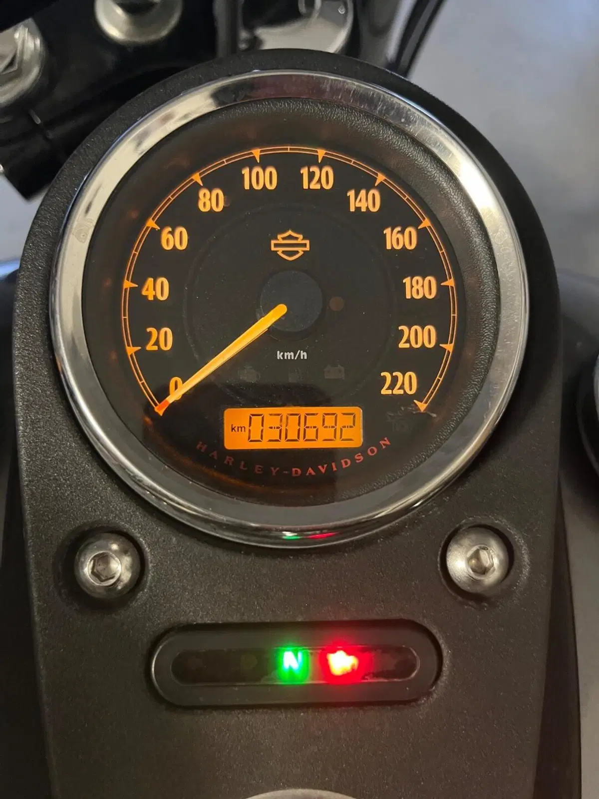 Harley-Davidson 1690 Street Bob Special (2015 - 16) - FXDB (5)
