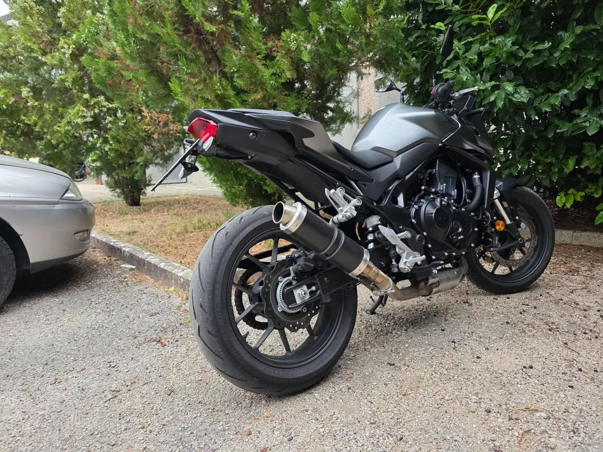 Honda CB 750 Hornet (2023 - 24) (3)
