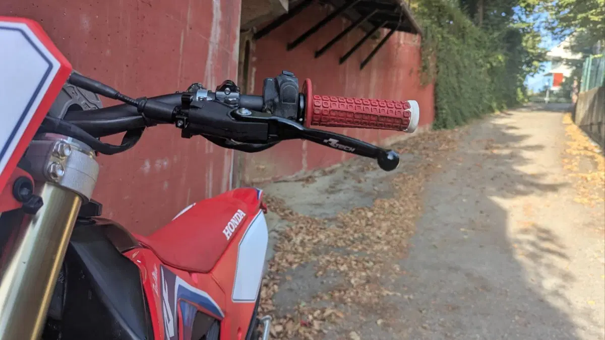 Honda CRF 300RX Enduro (2023) (6)