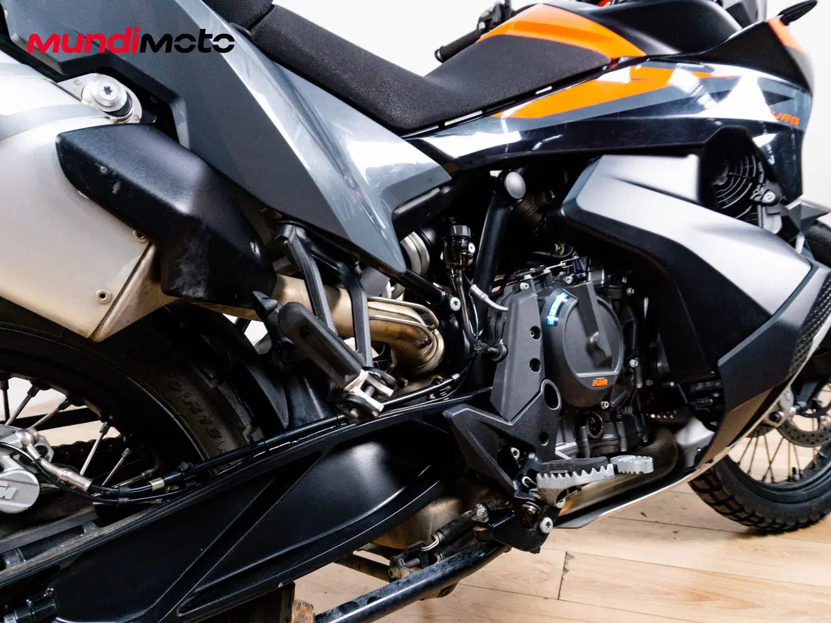 KTM 890 Adventure (2023 - 26) (4)