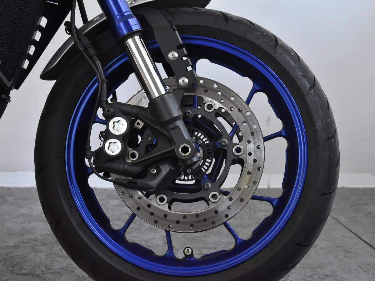 Yamaha MT-09 (2013 - 15) (11)