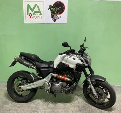 Yamaha MT-03 (2006 - 14) usata