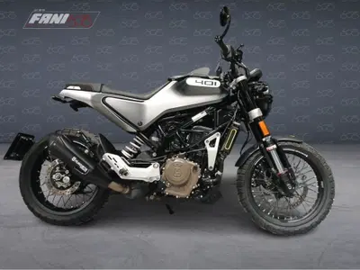 Husqvarna Svartpilen 401 (2021 - 23) usata