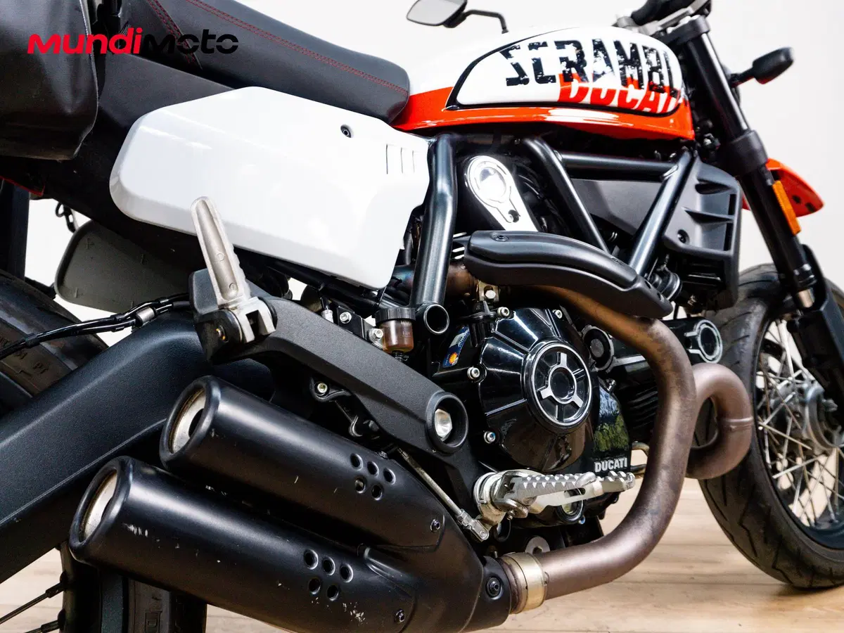 Ducati Scrambler 800 Urban Motard (2022) (4)