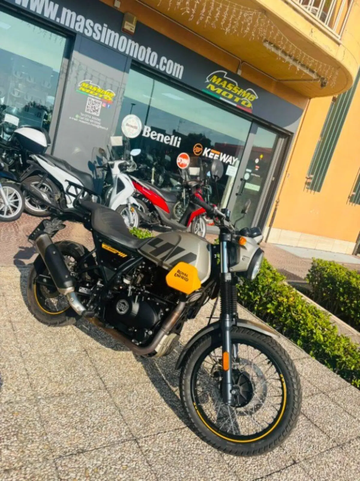 Royal Enfield Scram 411 (2022 - 24) (9)