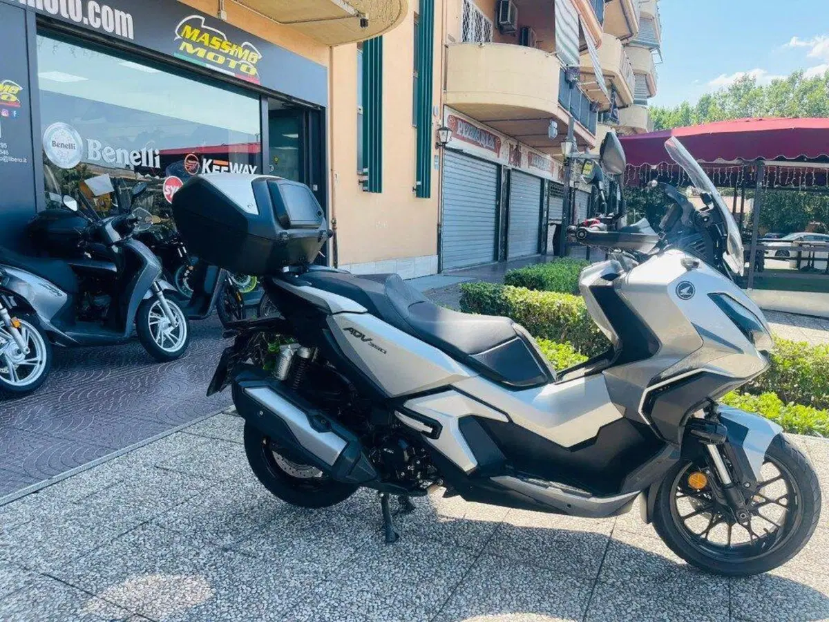 Honda ADV 350 (2022 - 24) (3)