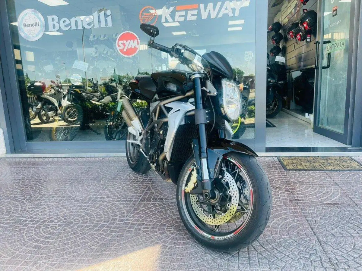 MV Agusta Brutale 990 R (2009 - 12) (3)