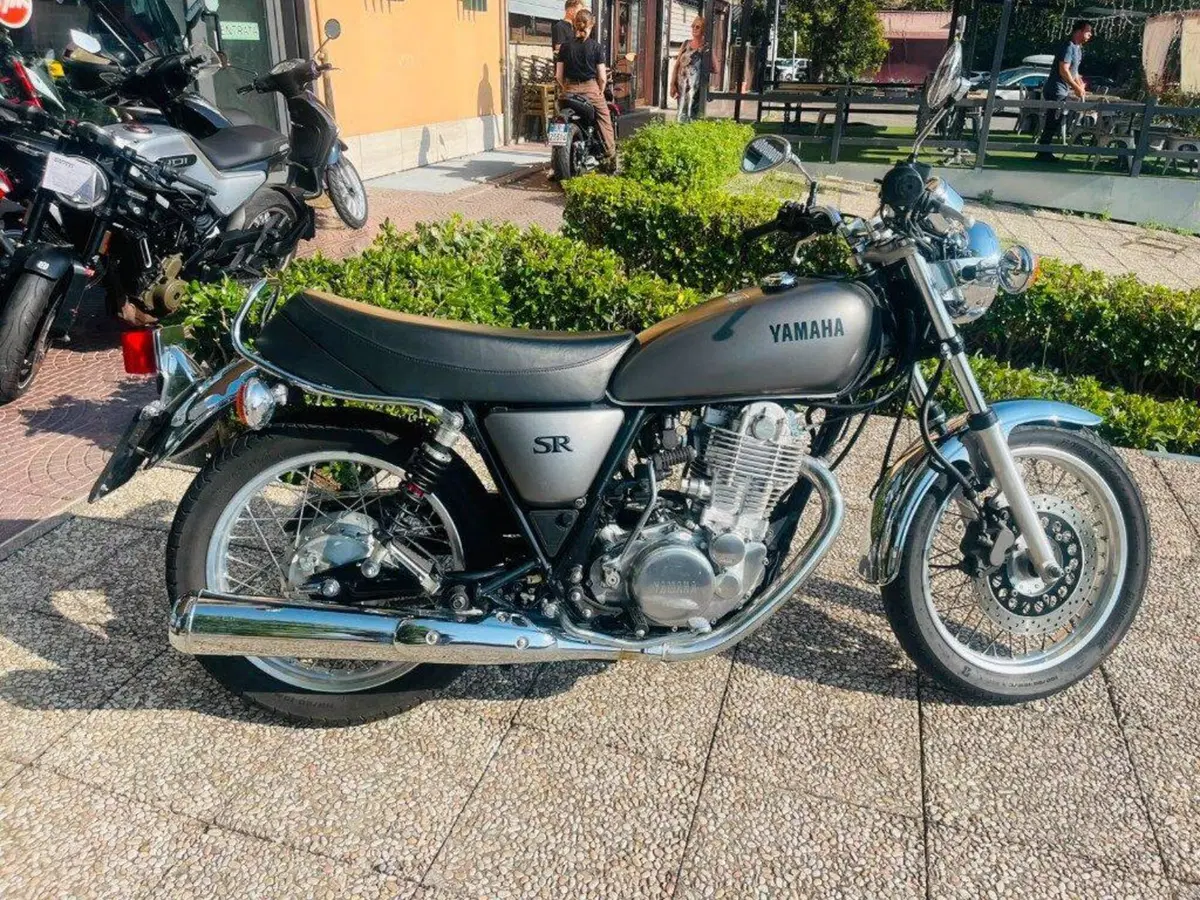 Yamaha SR 400 (2013 - 17) (5)