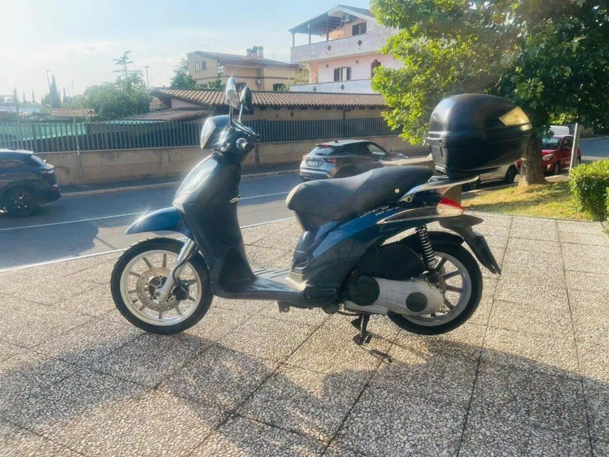 Piaggio Liberty 150 3V Full Optional (2013 - 15) (8)